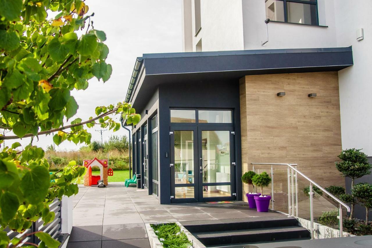 Apartamenty Rodzinne Plater74 Darłowo Esterno foto